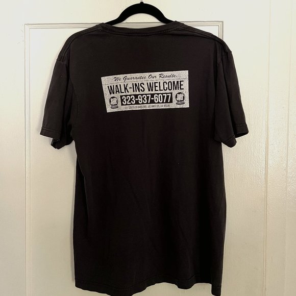 Undefeated T-Shirt "Walk-Ins Welcome" - Picture 1 of 5